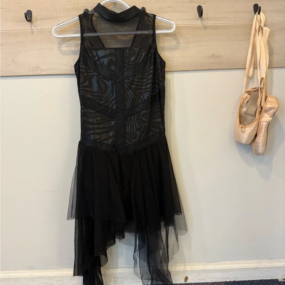 Revolution Dancewear Unsteady black contemporary dance costume, Medium Adult - Picture 9 of 9